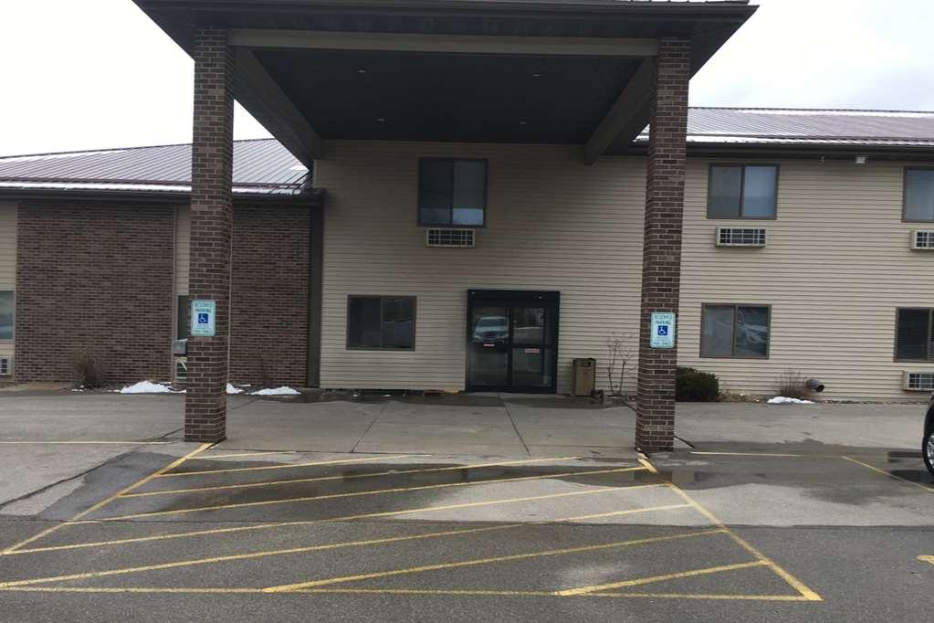 Americinn By Wyndham Viroqua Dış mekan fotoğraf